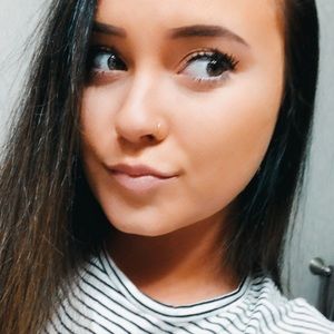 Meet your Posher, Michaela